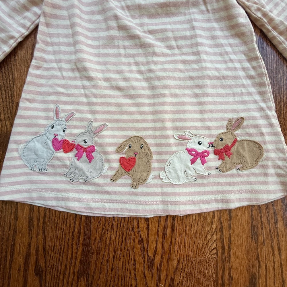 NWOT Baby Boden Jersey Dress with Applique Bunnies 12-18 Months - Picture 2 of 9